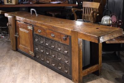 meuble de metier ancien